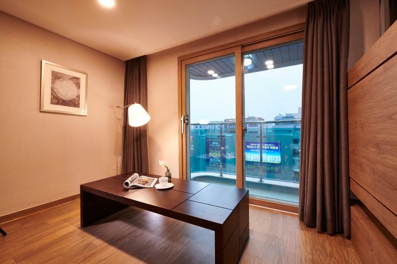 New Raon Stay Jinju Exteriör bild