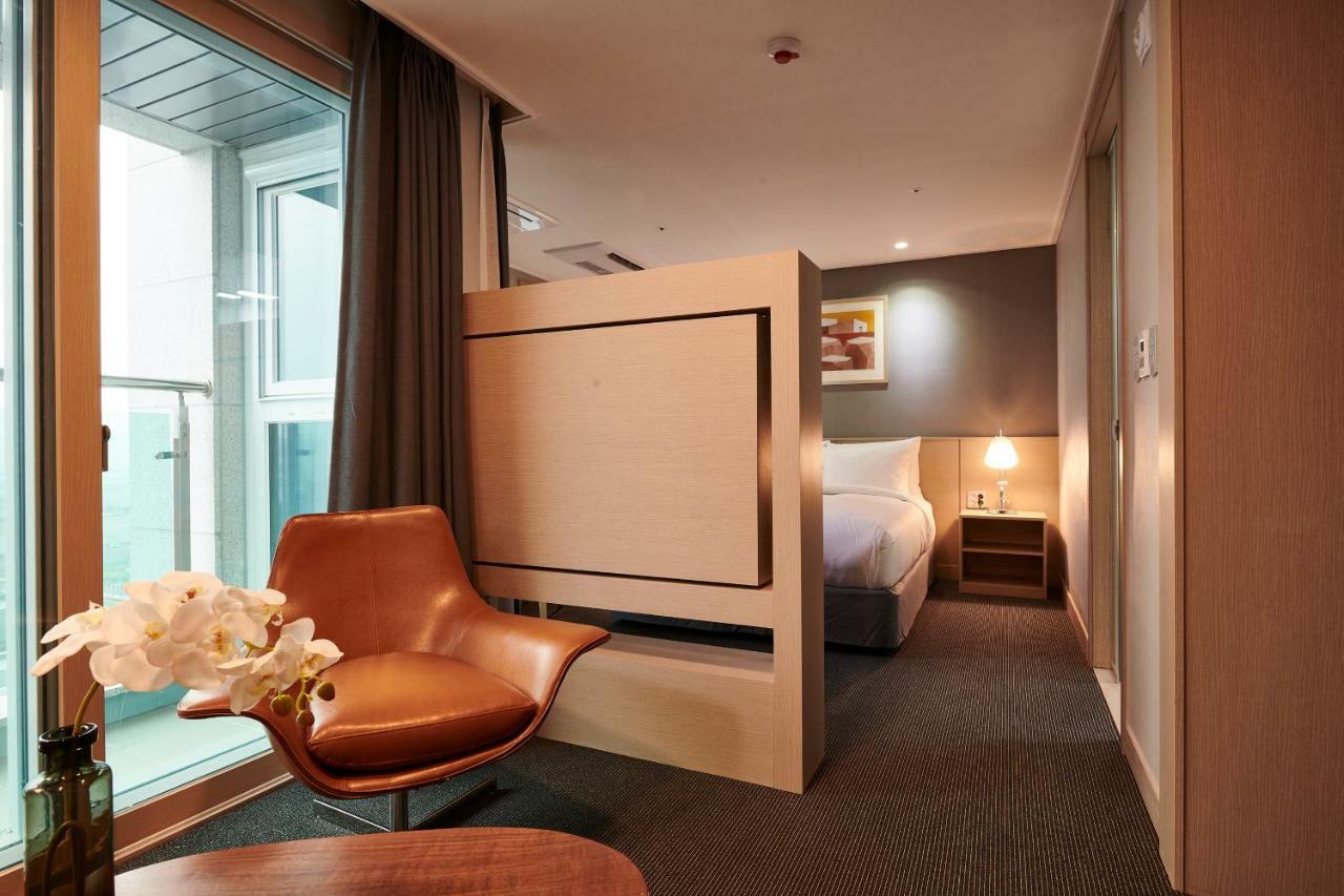 New Raon Stay Jinju Exteriör bild