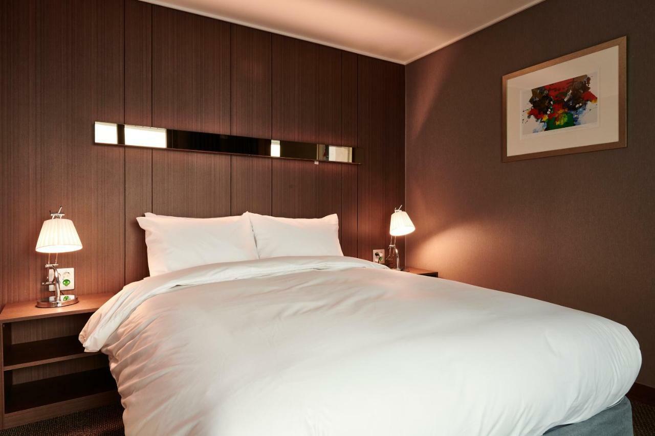 New Raon Stay Jinju Exteriör bild